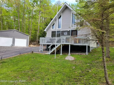 55-57 Holiday Dr, White Haven, PA 18661