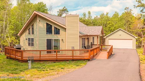 117 Lindbergh Cir, Albrightsville, PA 18210