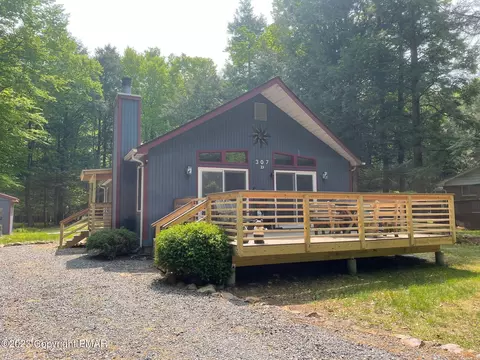 128 Pocono Rd, Albrightsville, PA 18210