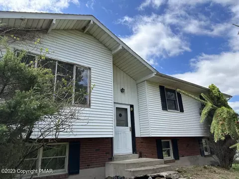 1160 Kunkletown Rd, Saylorsburg, PA 18353