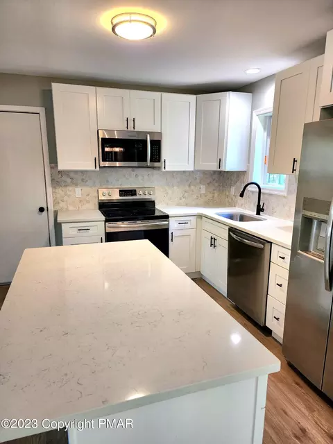 839 Stony Mountain Rd, Albrightsville, PA 18210