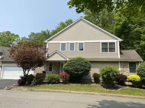 204 Aspen Cmn, East Stroudsburg, PA 18302