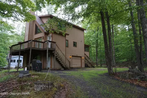 244 Ridge Rd, Pocono Lake, PA 18347
