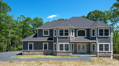 155 Chinaberry Way, Kunkletown, PA 18058