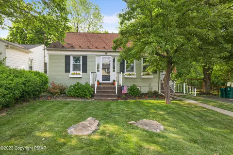 2929 Jones Blvd, Easton, PA 18045