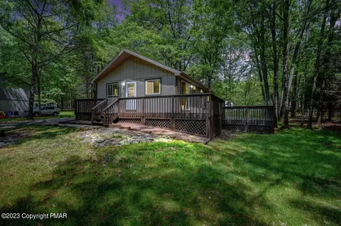 32 Grouse Trl, Albrightsville, PA 18210