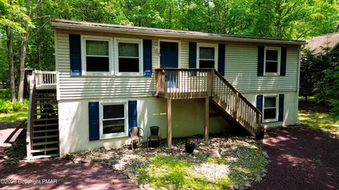 66 Thomas Ln, Albrightsville, PA 18210