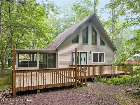 60 Kipling Ln, Albrightsville, PA 18210