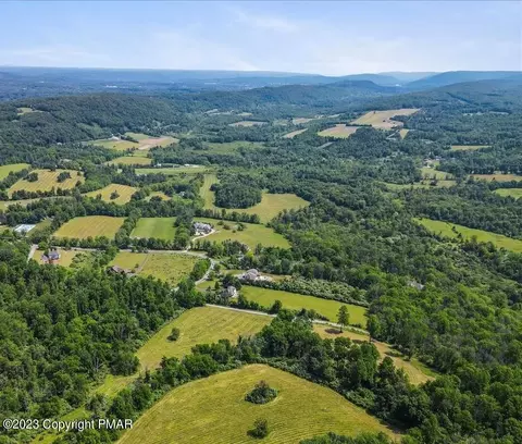 T409 Fetherman Rd, Stroudsburg, PA 18360