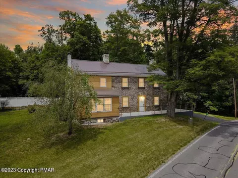 2408 Clearview Ave, Stroudsburg, PA 18360