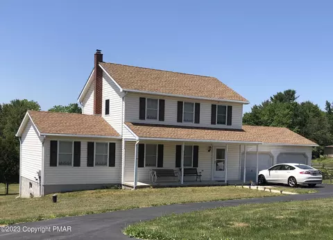 1290 Church Dr, Palmerton, PA 18071