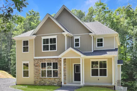 908 Mckinley Way, East Stroudsburg, PA 18301