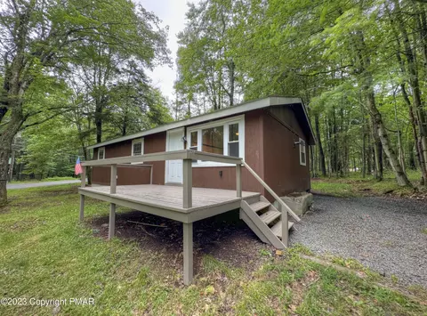 142 Michigana Dr, Pocono Lake, PA 18347