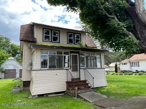 113 Walnut St, Westfield, PA 16950