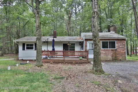 11 Long Brook Way, Albrightsville, PA 18210