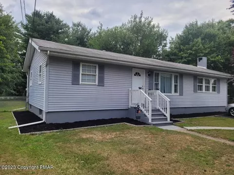 129 King David Rd, Stroudsburg, PA 18360
