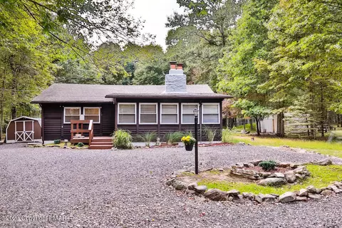 79 Twin Lake Rd, Albrightsville, PA 18210