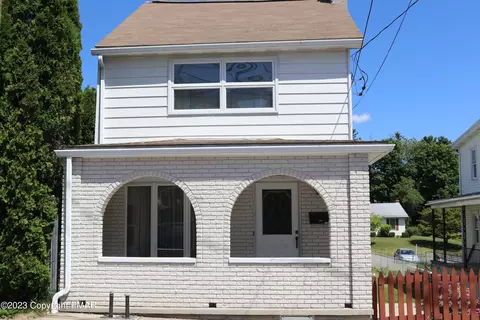 227 Penn St, Tamaqua, PA 18252