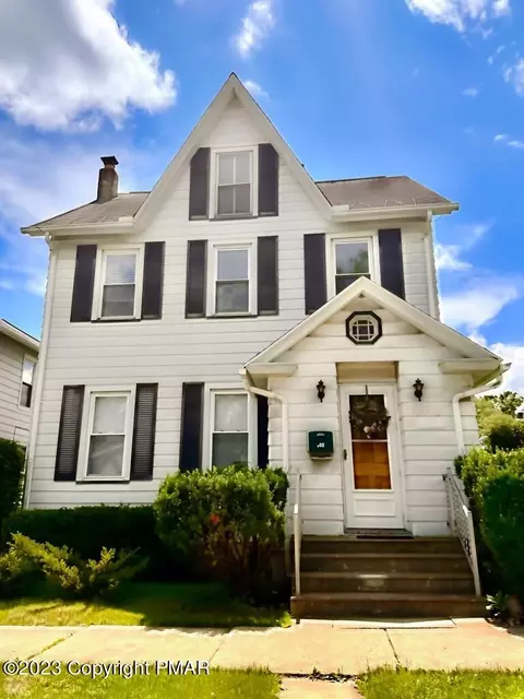 502 Berwick St, White Haven, PA 18661