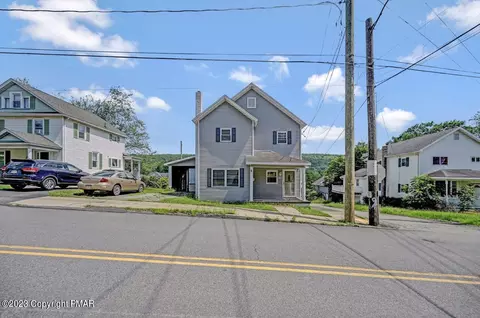 110 Canaan St, Carbondale, PA 18407