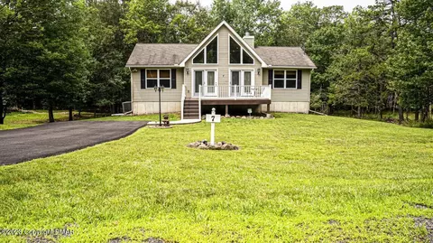 7 Vista Dr, Albrightsville, PA 18210