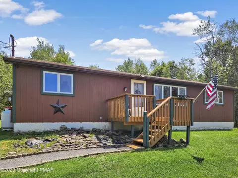 652 Mountain Rd, Albrightsville, PA 18210