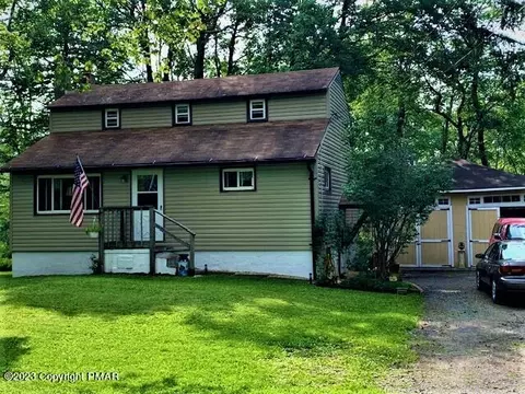 1164 Pope Rd, Tobyhanna, PA 18466
