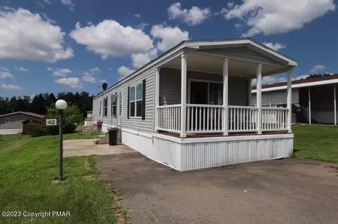 42 Blue Mountain Vw, Kunkletown, PA 18058