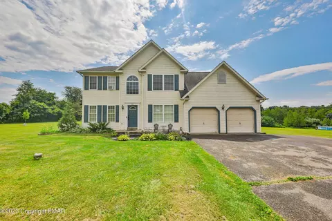 385 Drift Rd, Palmerton, PA 18071