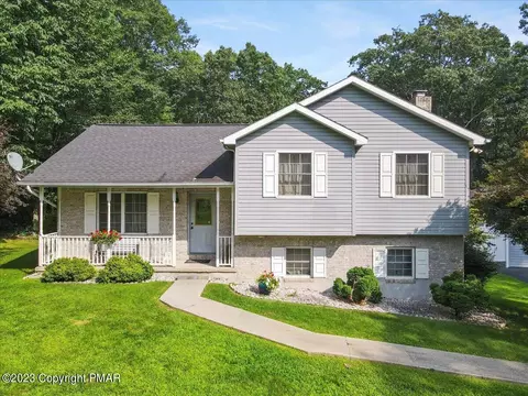 696 Pine Hill Rd, Andreas, PA 18211