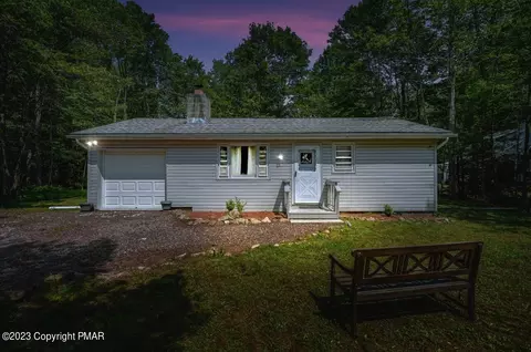 1731 Lake Ln, Pocono Lake, PA 18347