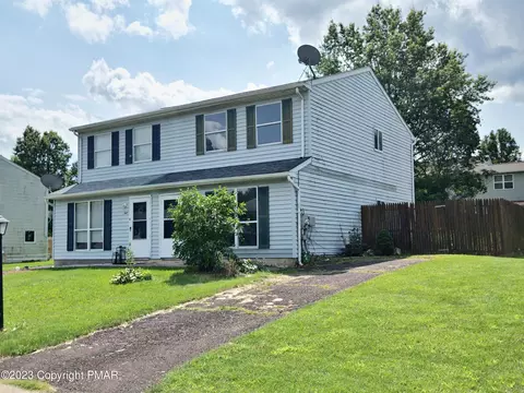 11 Lucky Ln, Quakertown, PA 18951