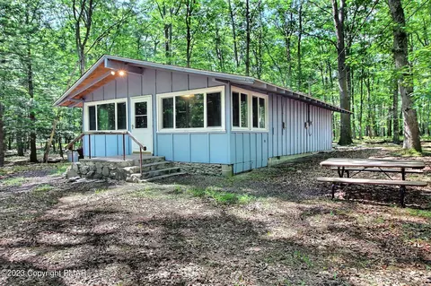 5610 Terrapin Trl, East Stroudsburg, PA 18302