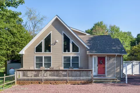 3 Dakota Trl, Albrightsville, PA 18210