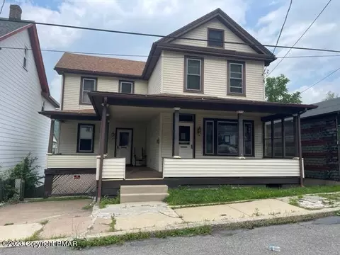46 W High St, Nesquehoning, PA 18240