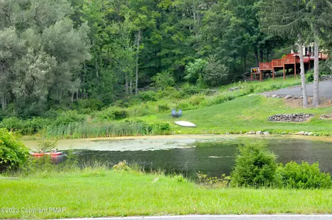 3364 Windermere Dr, Bushkill, PA 18324 photo 27