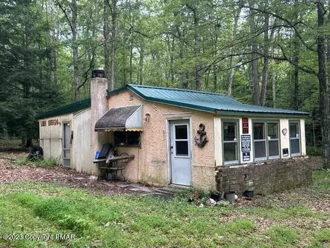 441 N Lehigh Gorge Rd, Weatherly, PA 18255