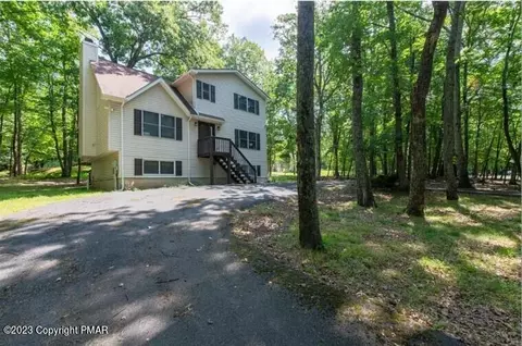 3342 Trafalgar Ave, East Stroudsburg, PA 18302