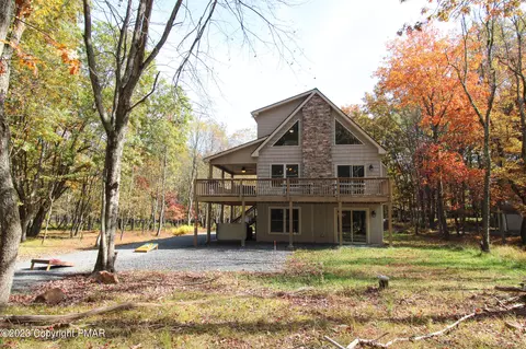 195 Keats Ln, Albrightsville, PA 18210