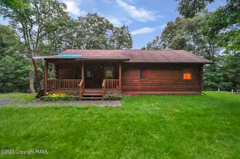 3129 Post Hill Te, Henryville, PA 18332
