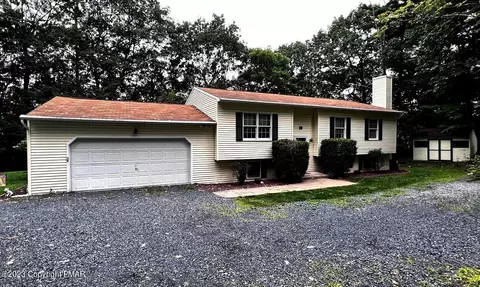 171 View Ct, Saylorsburg, PA 18353