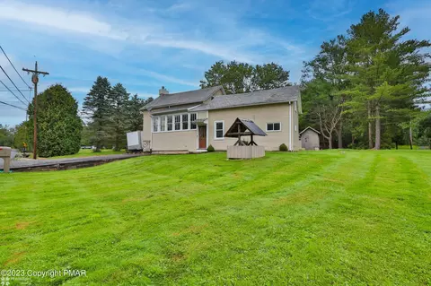 2302 Benders Dr, Bath, PA 18014