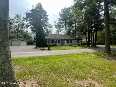 5207 Maple Ln, Kunkletown, PA 18058