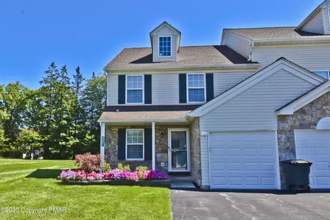 2221 Meadowsage Ct, East Stroudsburg, PA 18301