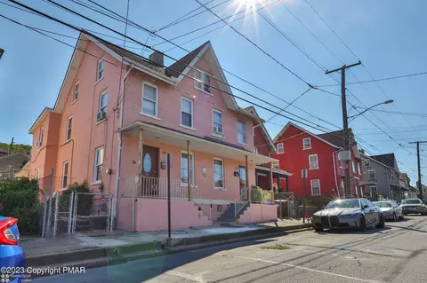 1244 E 3rd St, Bethlehem, PA 18015