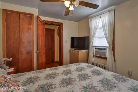1244 E 3rd St, Bethlehem, PA 18015 photo 19