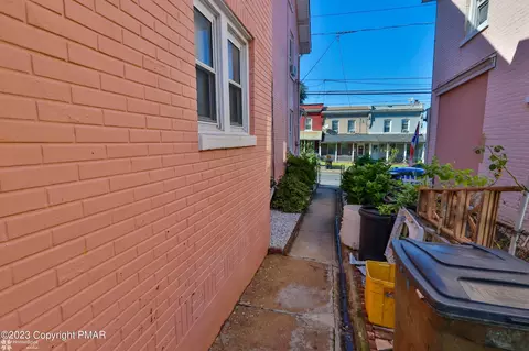 1244 E 3rd St, Bethlehem, PA 18015 photo 32