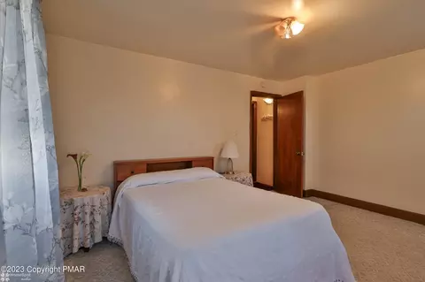 1244 E 3rd St, Bethlehem, PA 18015 photo 22
