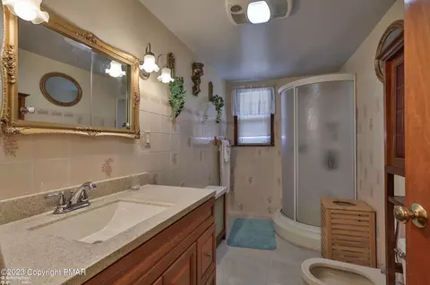 1244 E 3rd St, Bethlehem, PA 18015 photo 20