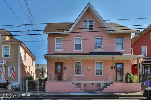 1244 E 3rd St, Bethlehem, PA 18015 photo 2